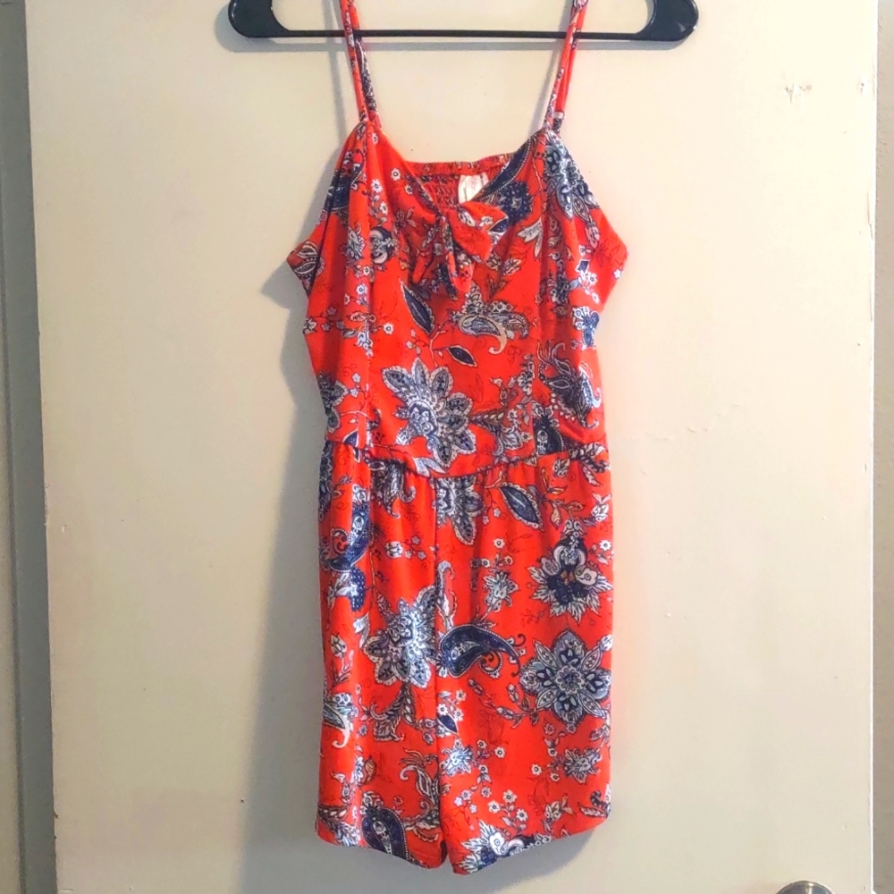 Romper/ one pice jumpsuit